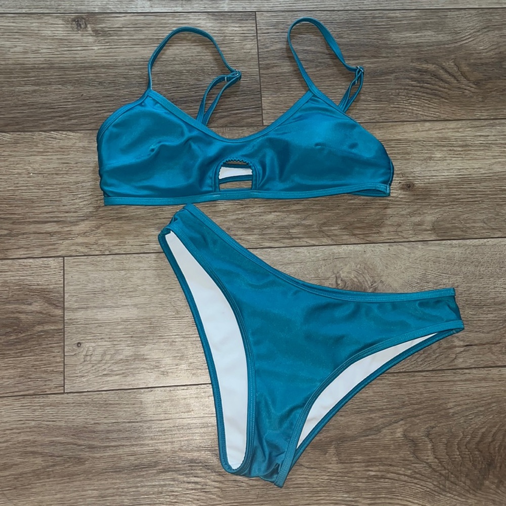 Cupshe Teal Bikini